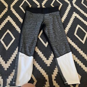 Under Armour Womens Compression Gray and White Leggings/Activewear Pant